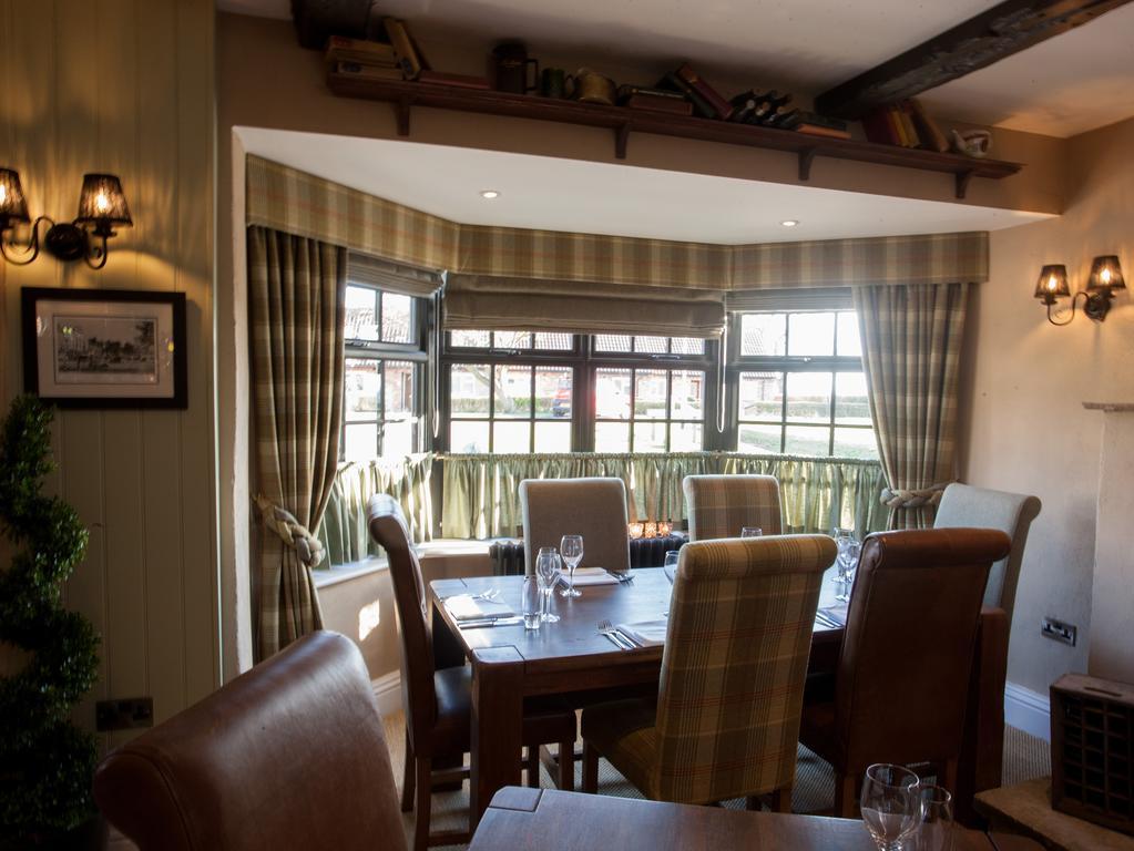 Blue Bell Country Inn Knaresborough Dış mekan fotoğraf